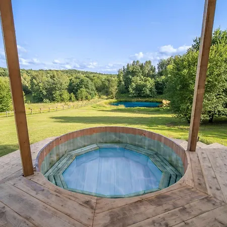 Moon Glamping خيمة فخمة *