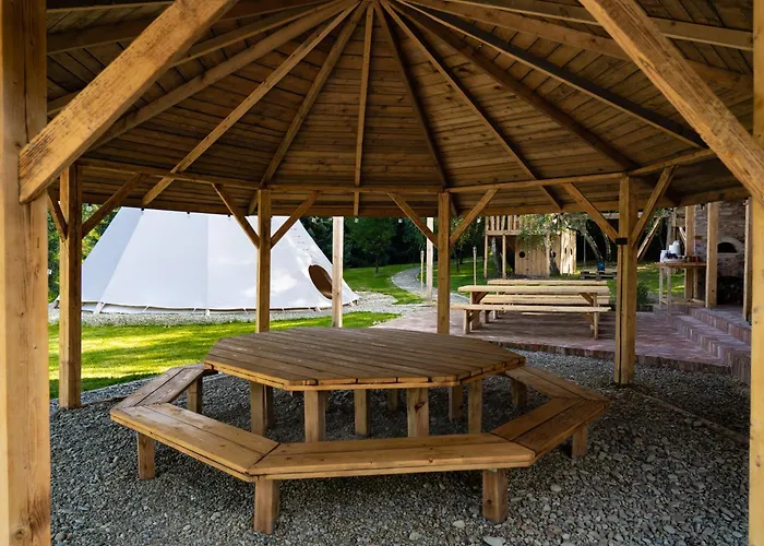 Luksusowy namiot Moon Glamping Beczyn